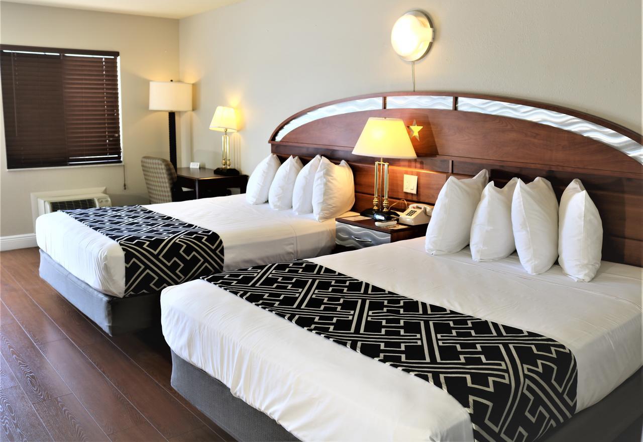 Monte Carlo Inn- Near Disney คิสซิมมี ภายนอก รูปภาพ